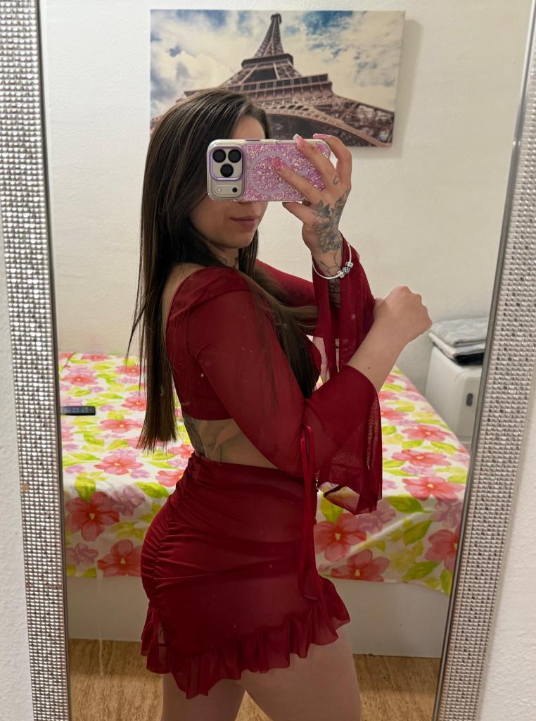 Chica busca chico en Almería: 