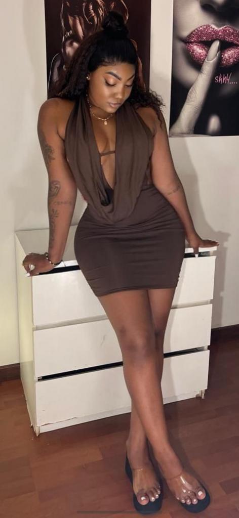 Chica busca chico en Ibiza: Chica busca chico