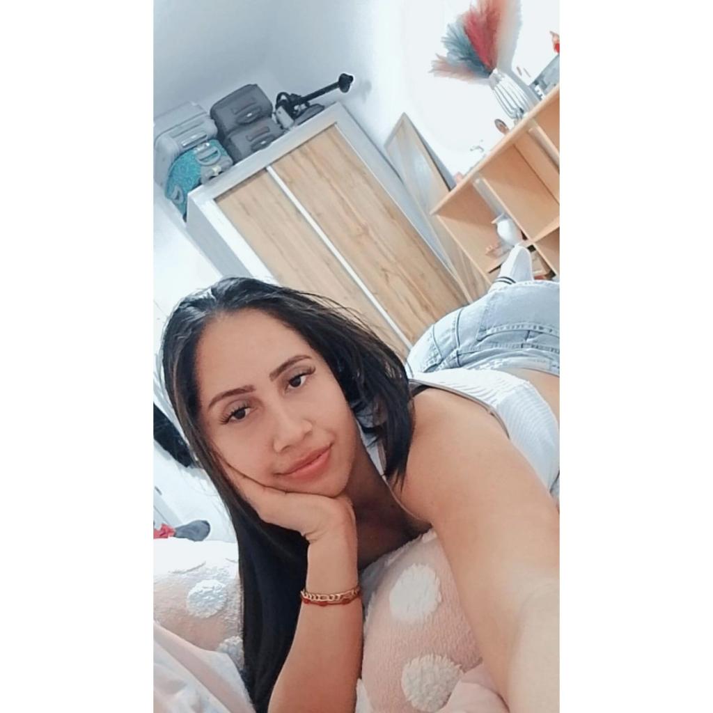 Chica busca chico en Sevilla: 