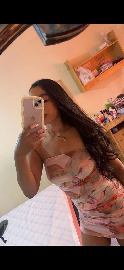 Chica busca chico en Castellón: 