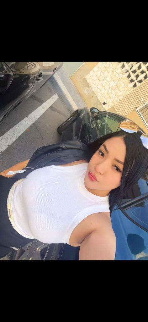 610165924: Chica busca chico en Almería