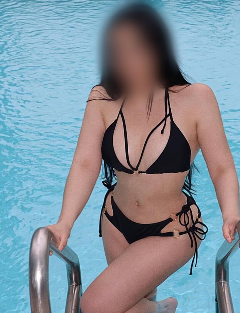 Chica busca chico en Tenerife: 