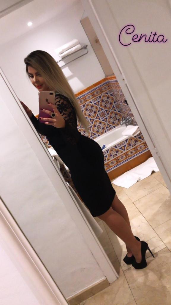 Chica busca chico en Granada: 