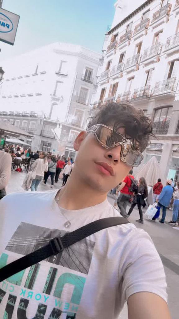 Chico busca chica en Madrid: 