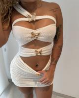 613859108: Chica busca chico en Cádiz