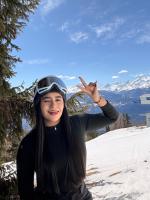 663197142: Chica busca chico en Barcelona