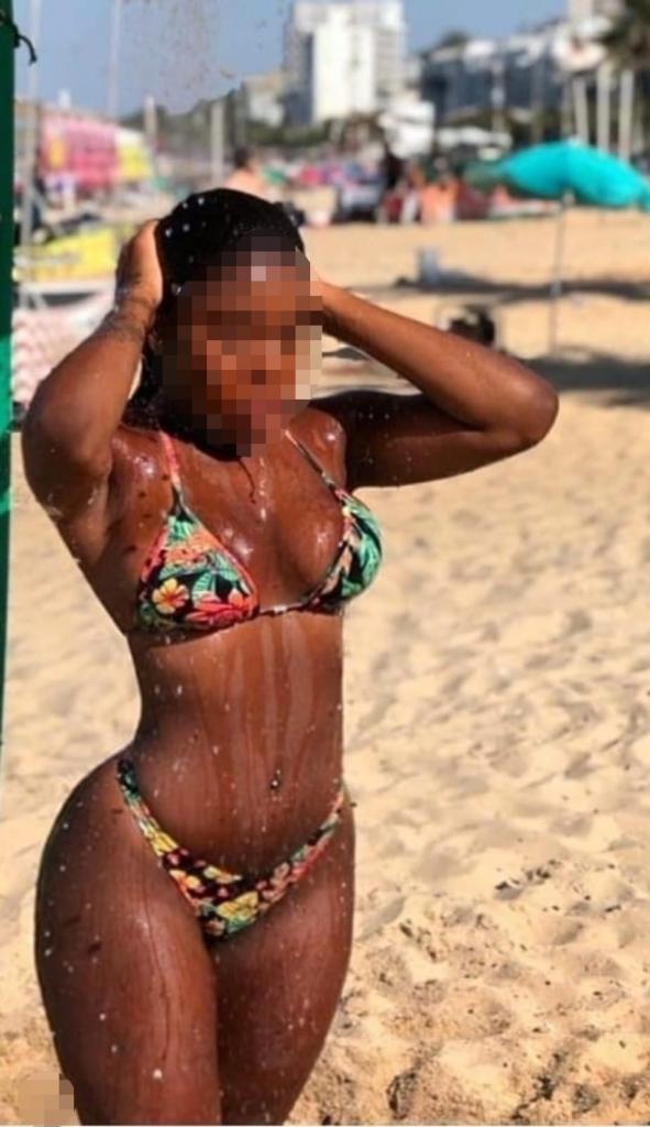 Chica busca chico en Sevilla: 