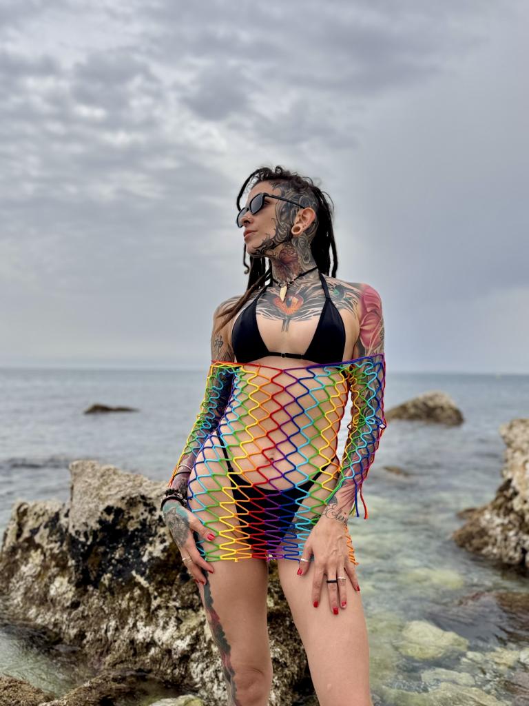 Chica busca chico en Cádiz: 