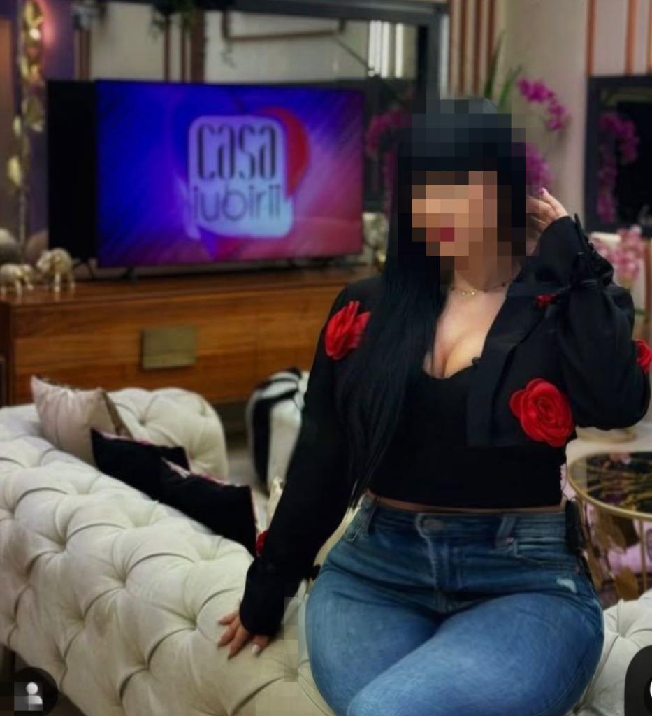 Chica busca chico en Cádiz: 