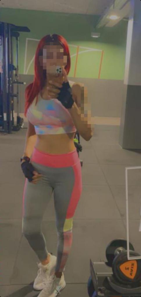 Chica busca chico en Almería: 