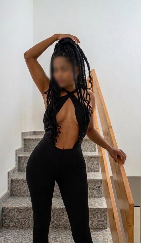 604195643: Chica busca chico en Tenerife