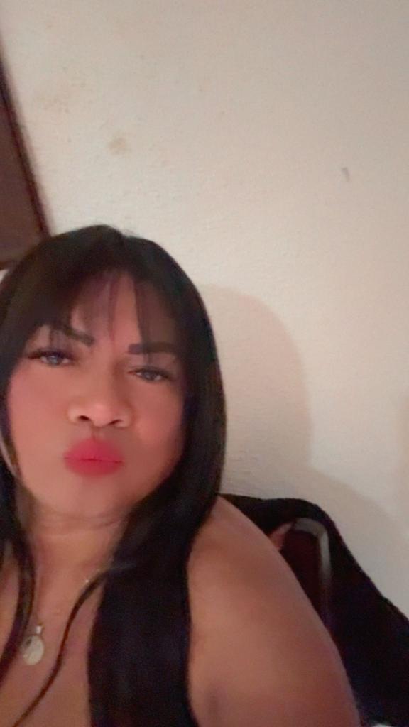 641940664: Transexual en Cádiz