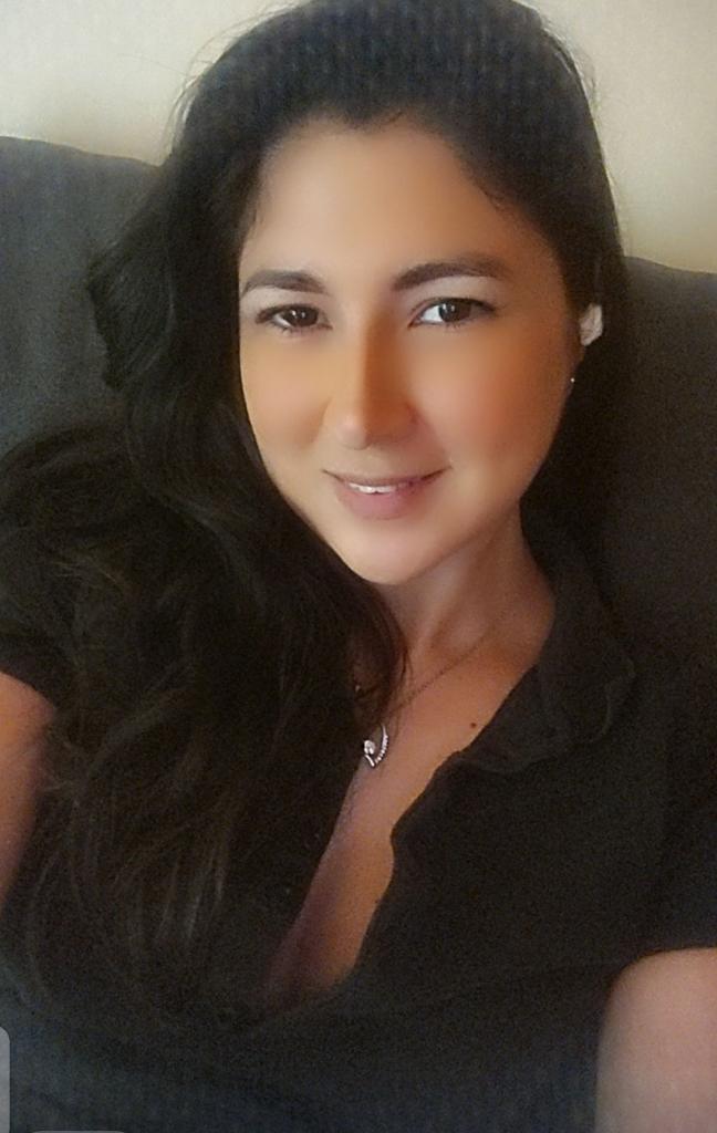 633129439: Chica busca chico en Barcelona