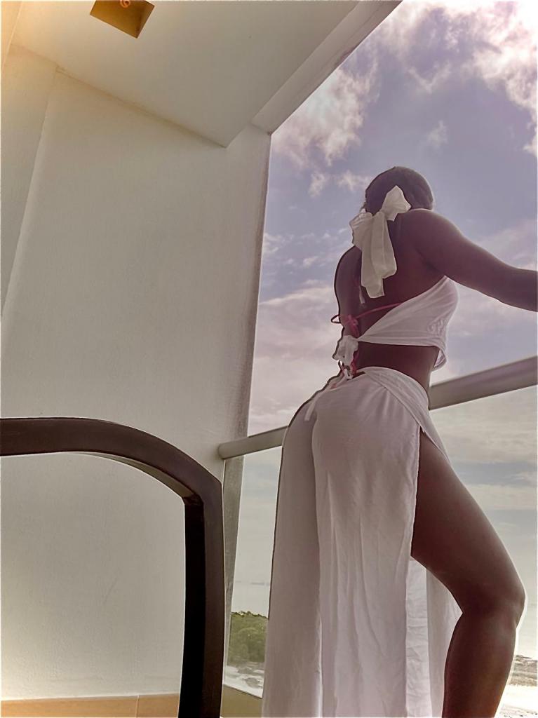 Chica busca chico en Almería: 