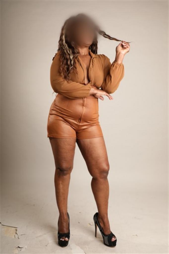 Chica busca chico en Madrid: 