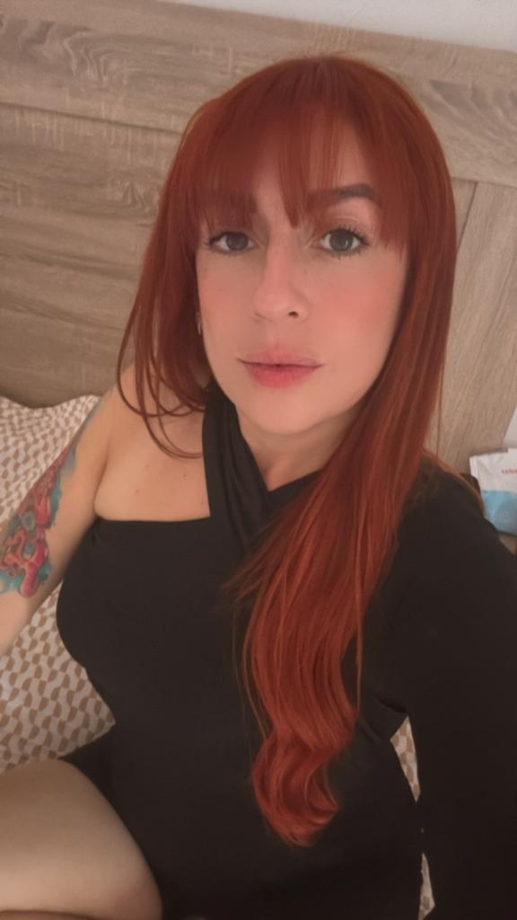 Chica busca chico en Almería: 