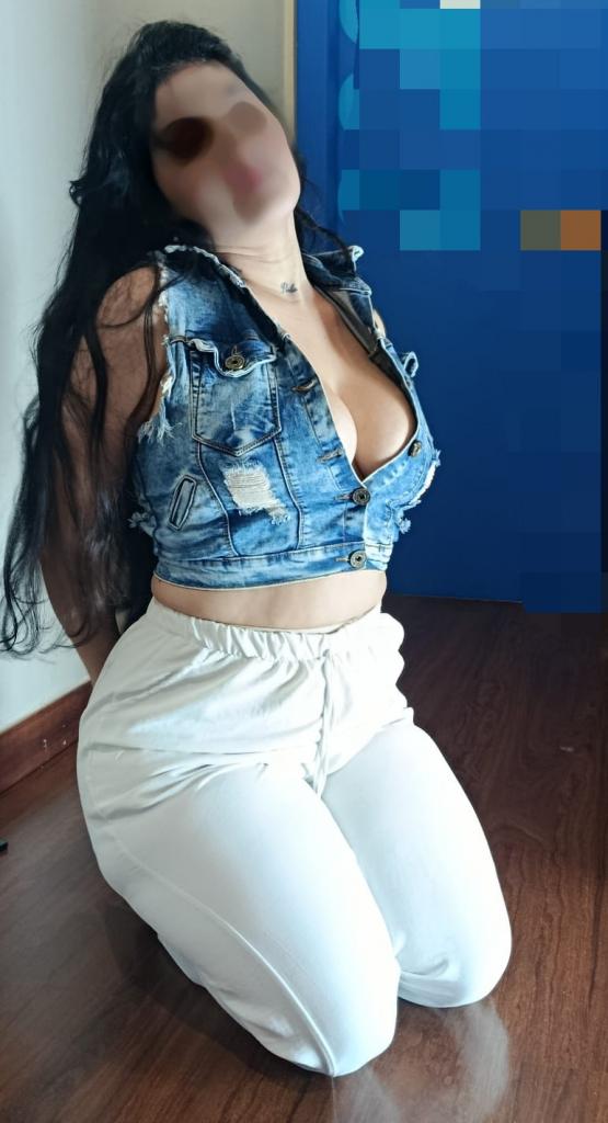 666188475: Chica busca chico en Alicante