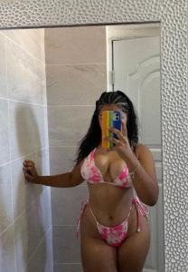 624131295: Chica busca chico en Pontevedra