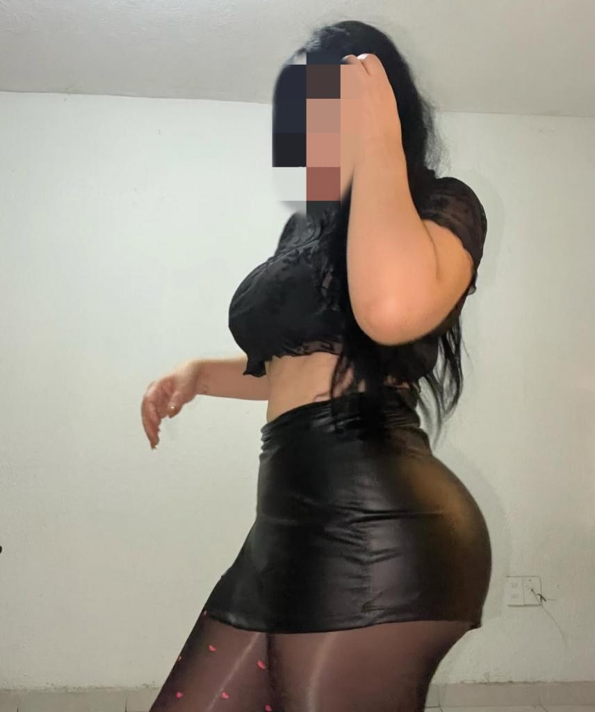 624518178: Chica busca chico en Albacete