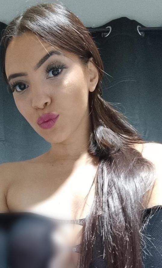 612203548: Chica busca chico en Zaragoza