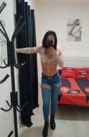 672144982: Chica busca chico en Barcelona