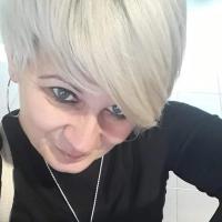 604103364: Chica busca chico en Barcelona