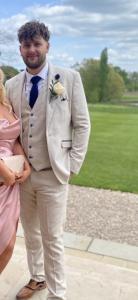 604196671: Chico busca chica en Cádiz