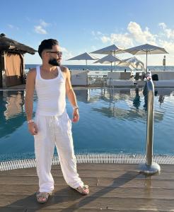 Chico busca chica en Las Palmas: 