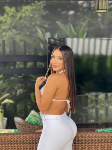 Chica busca chico en Alicante: 