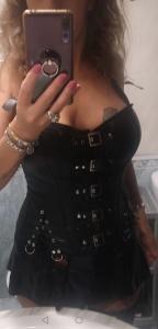 Chica busca chico en Cádiz: 