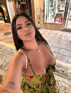 Chica busca chico en Almería: 