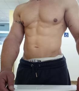 698133722: Chico busca chica en La Coruña