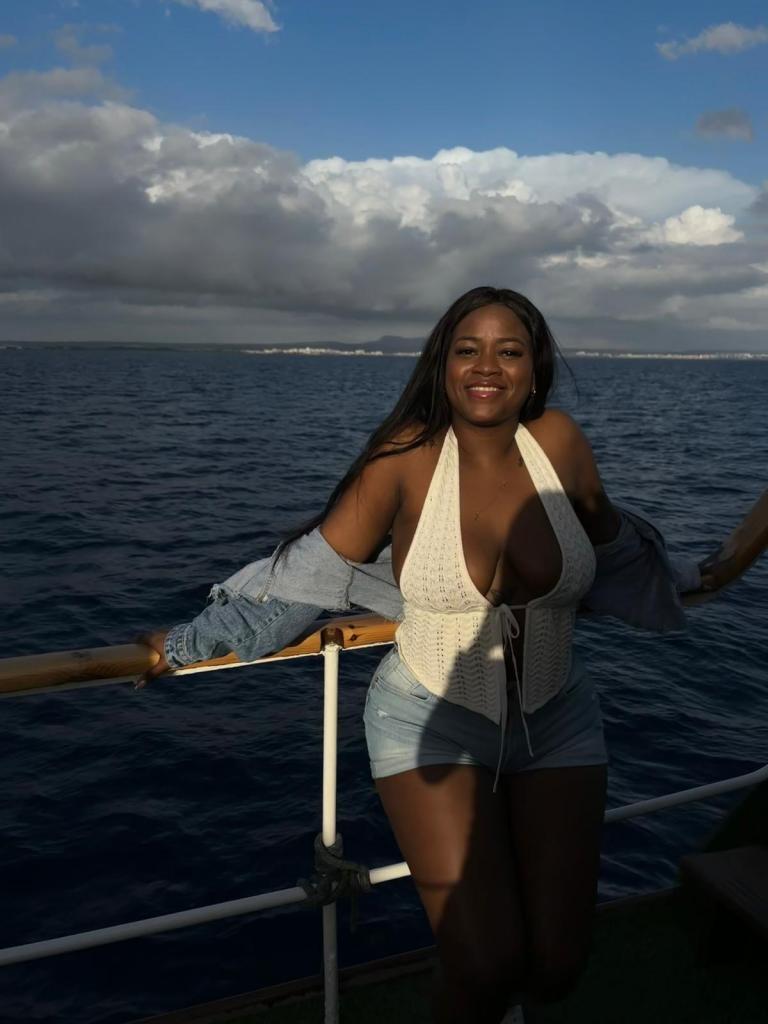 Chica busca chico en Mallorca: 