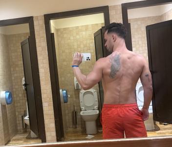 610956378: Chico busca chica en Las Palmas