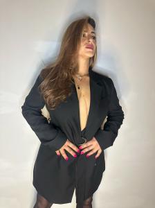 643391217: Chica busca chico en Navarra