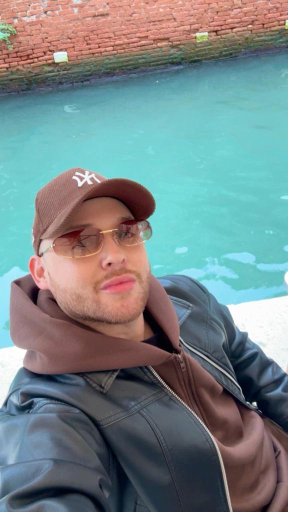 Chico busca chica en Madrid: 