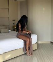 614077079: Chica busca chico en Valencia