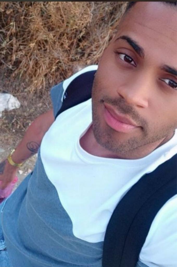 Chico busca chica en Valencia: 