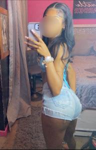 631531041: Chica busca chico en Asturias