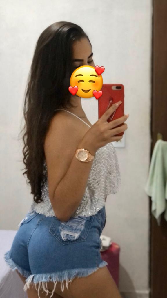 672523901: Chica busca chico en La Coruña