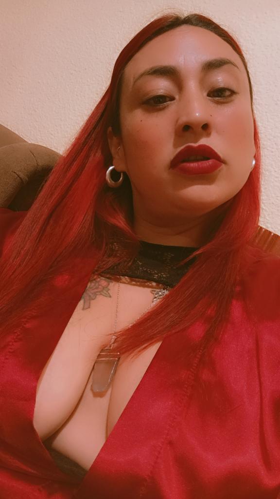 Chica busca chico en Huelva: 