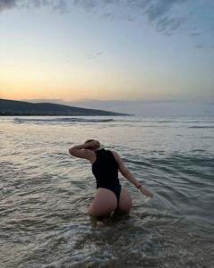 614915108: Chica busca chico en Lugo