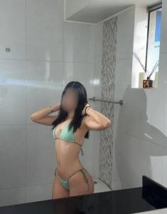 614722974: Chica busca chico en Sevilla