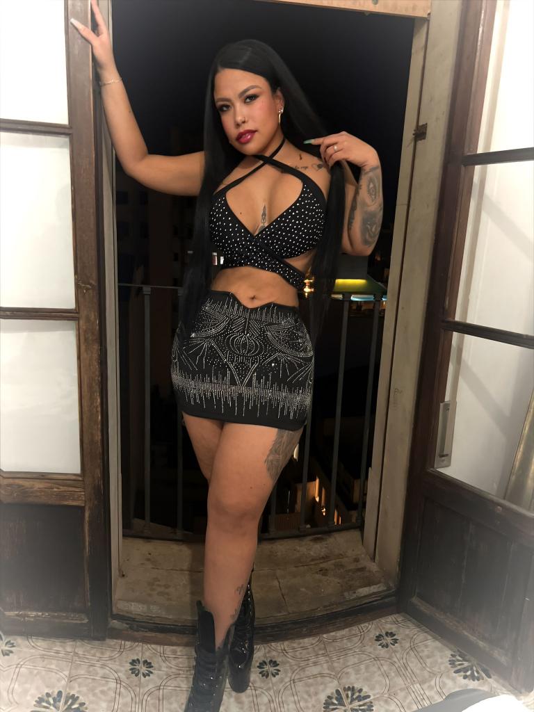 604330873: Chica busca chico en Mallorca