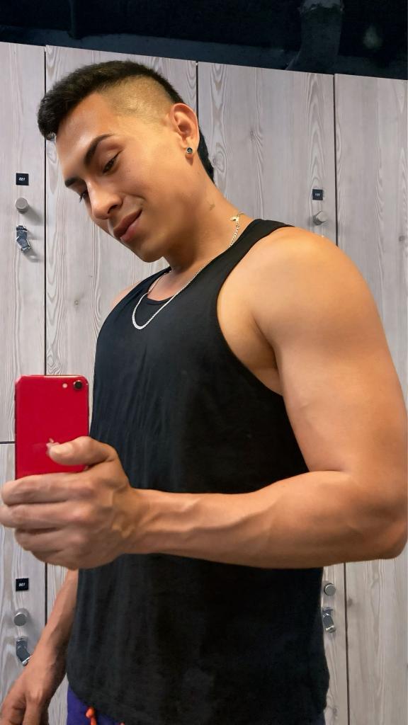 Chico busca chica en Mallorca: 