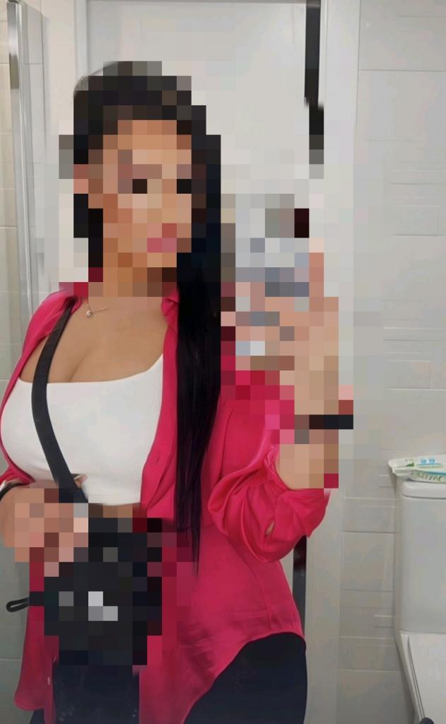 Chica busca chico en Sevilla: 