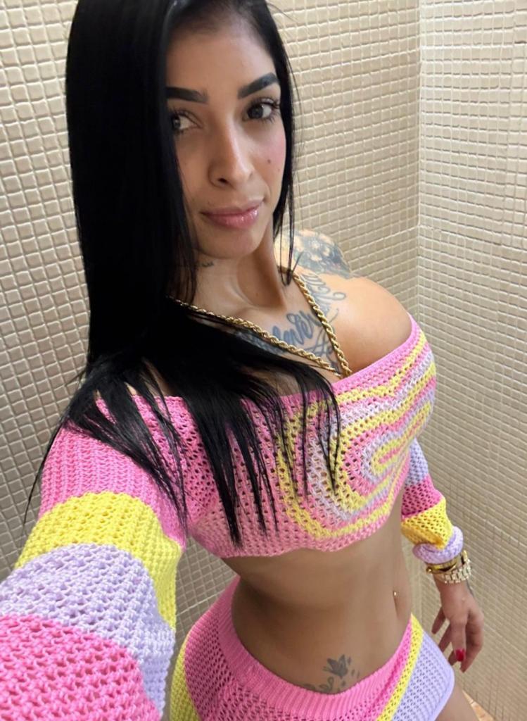 Chica busca chico en Granada: 