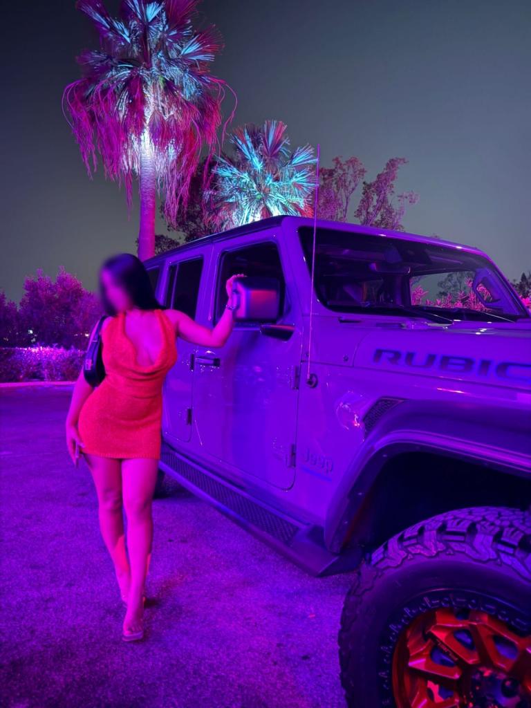 Chica busca chico en Barcelona: 