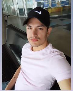 Chico busca chica en Zaragoza: 