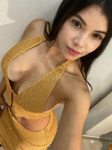 686460640: Chica busca chico en Málaga